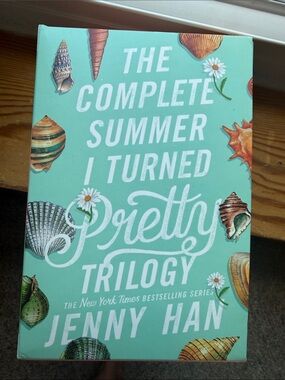 Jenny Han Paperback Book Set - The Sunmer I turned pretty trilogy!